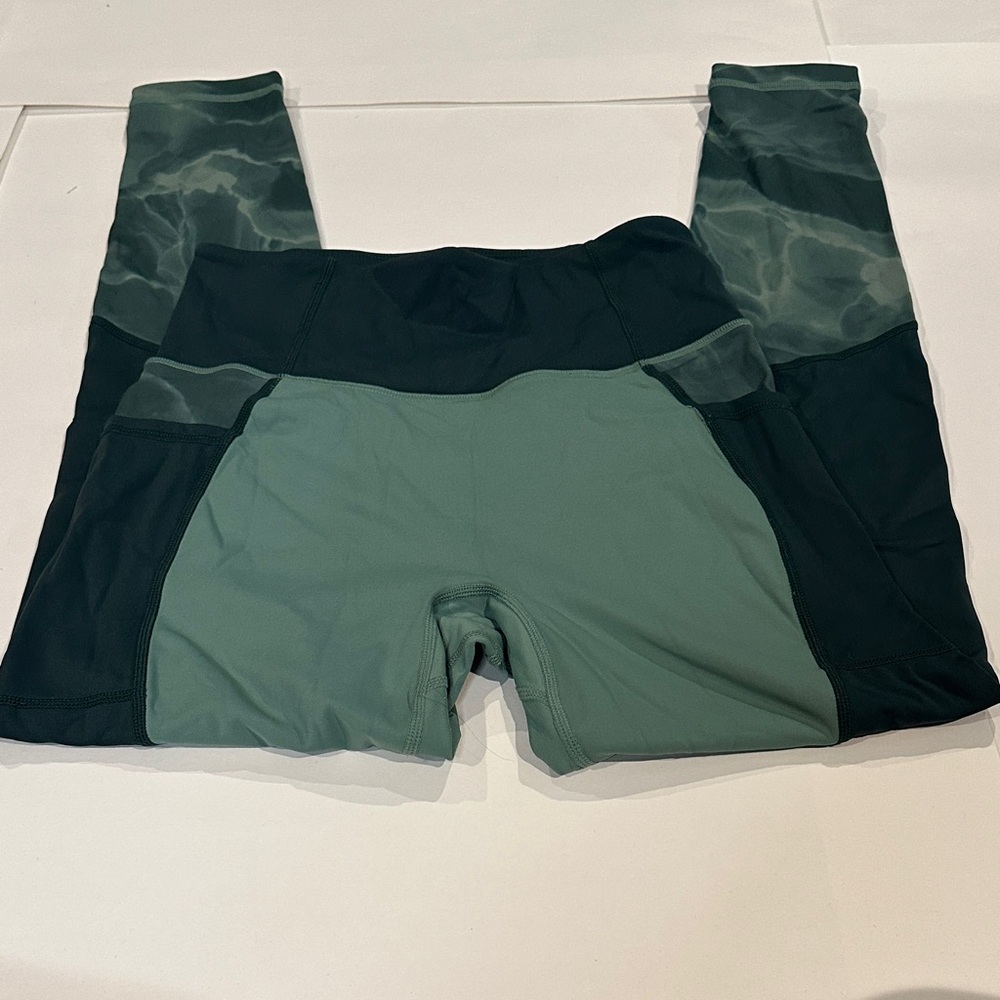 Buffbunny Leggings, Size Medium